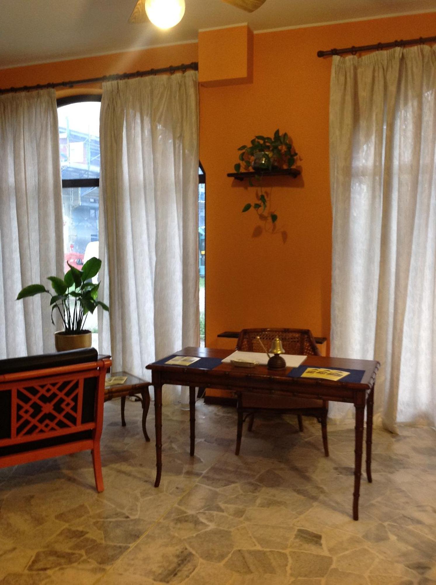 Aer Hotel Malpensa Oleggio Esterno foto