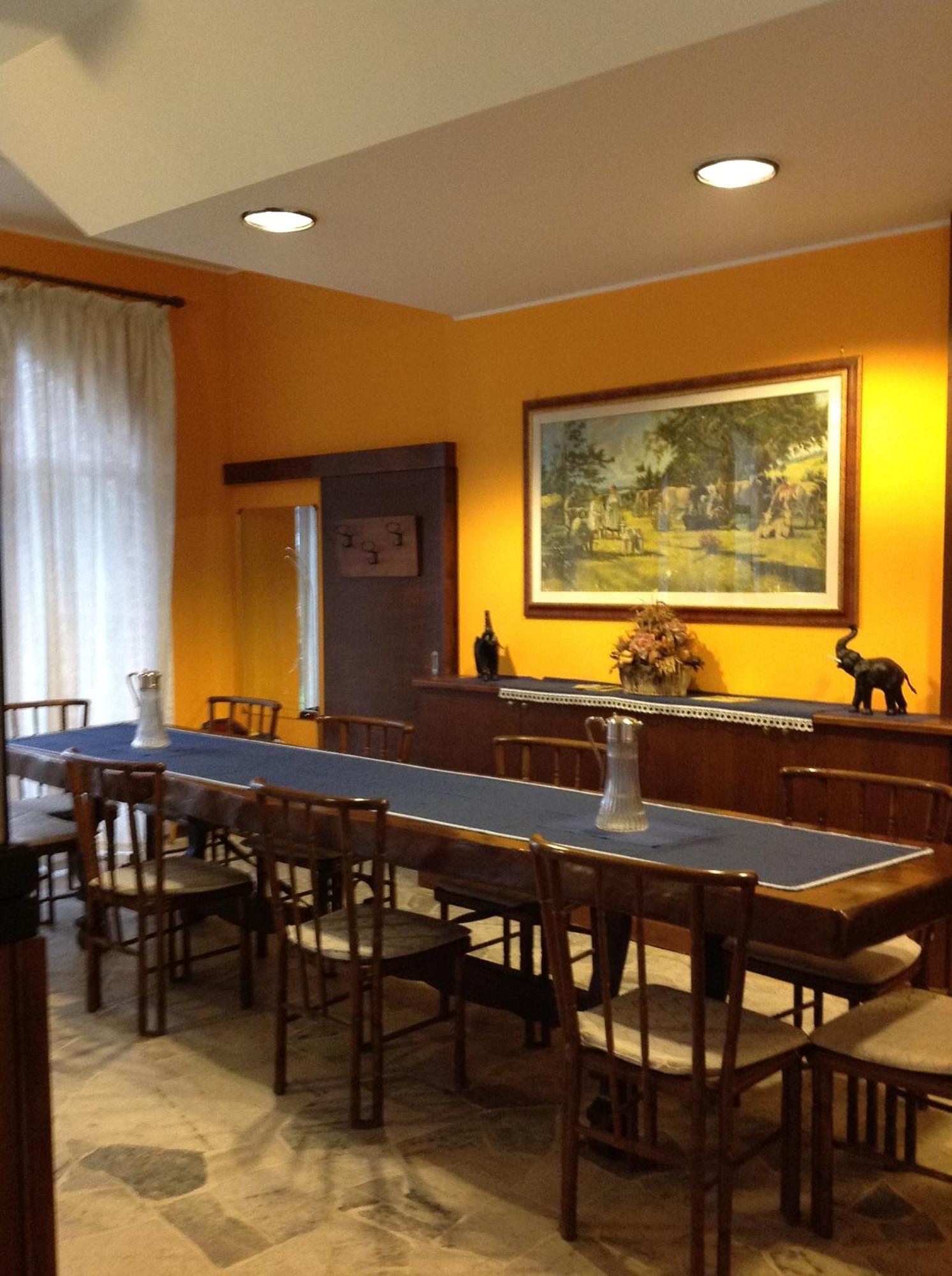 Aer Hotel Malpensa Oleggio Esterno foto