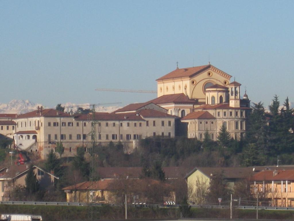 Aer Hotel Malpensa Oleggio Esterno foto