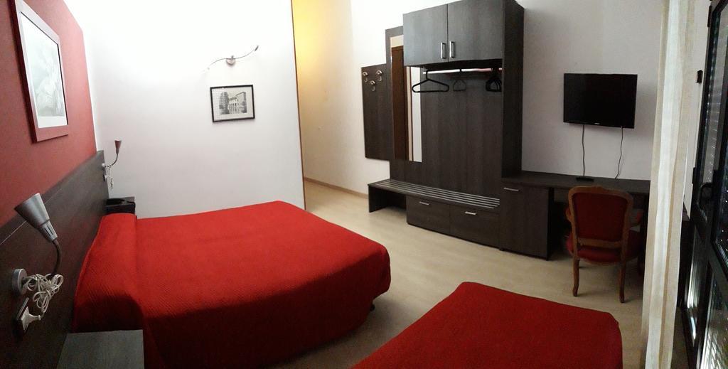 Aer Hotel Malpensa Oleggio Esterno foto